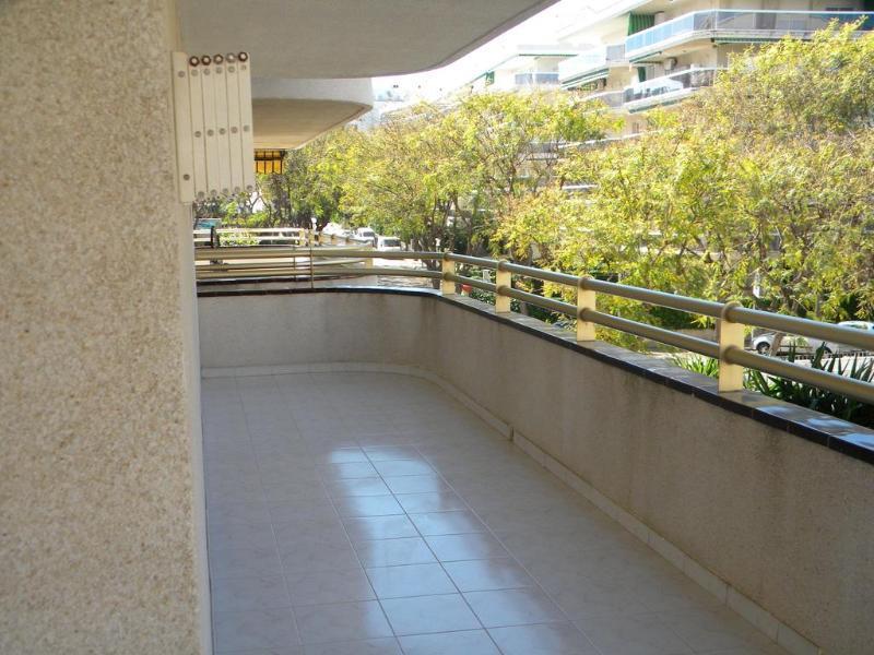 Sevilla Arysal Салоу Екстериор снимка
