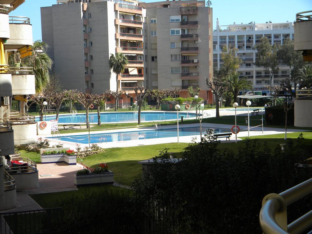 Sevilla Arysal Салоу Екстериор снимка